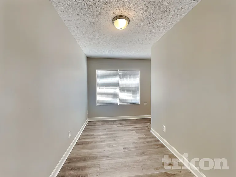 649 Belgium Dr — Photo 12