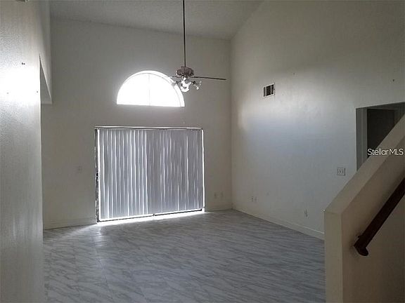 3rd image of 1020 Whalebone Bay Dr