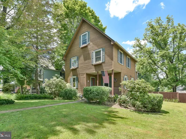 4148 Township Line Rd, Newtown, PA 18940