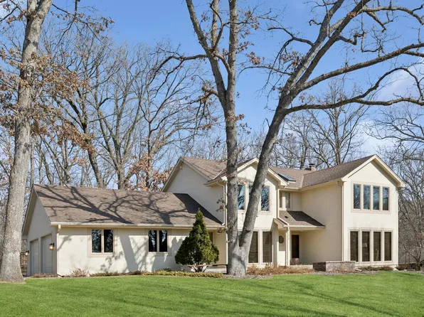 12410 Bent Tree Ln, Minnetonka, MN 55305