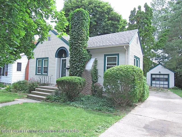 2433 Eaton Rd photo 1
