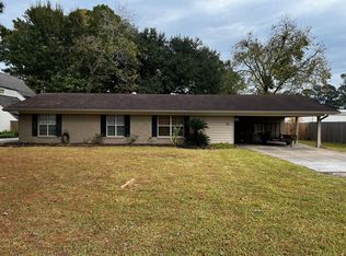 116 Mathews Blvd, Lafayette, LA 70508