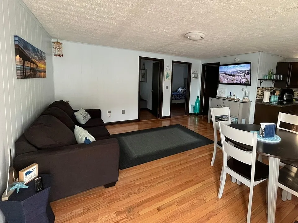70 E Grand Ave #104