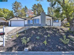 10 Wandel Dr, Moraga, CA 94556