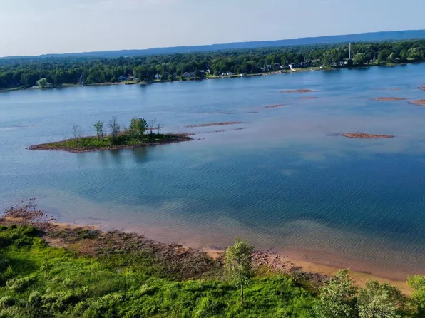 V/l 1055a S Colwell Ln, Sault Sainte Marie, MI 49783