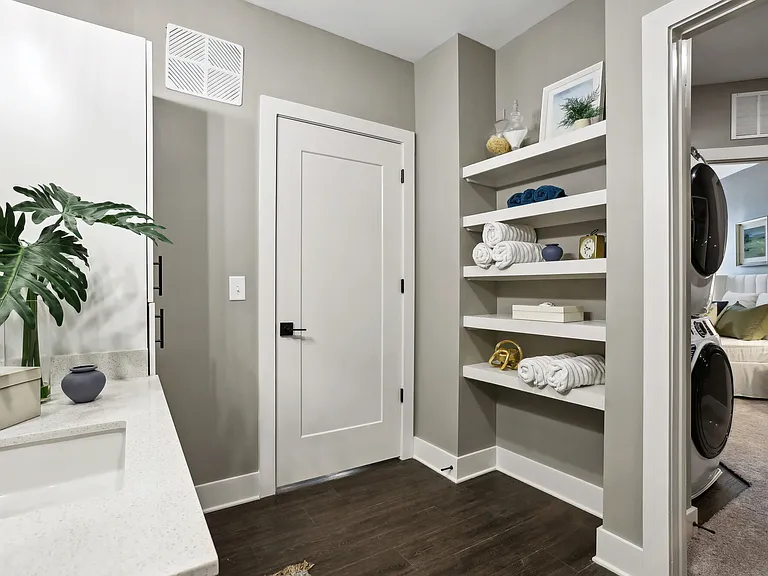 Chandler Residences — Photo 18