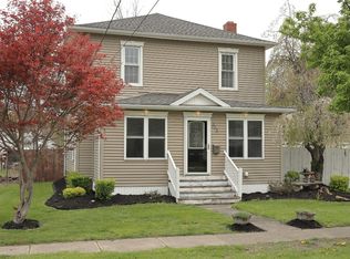 515 Lake St, Girard, PA 16417