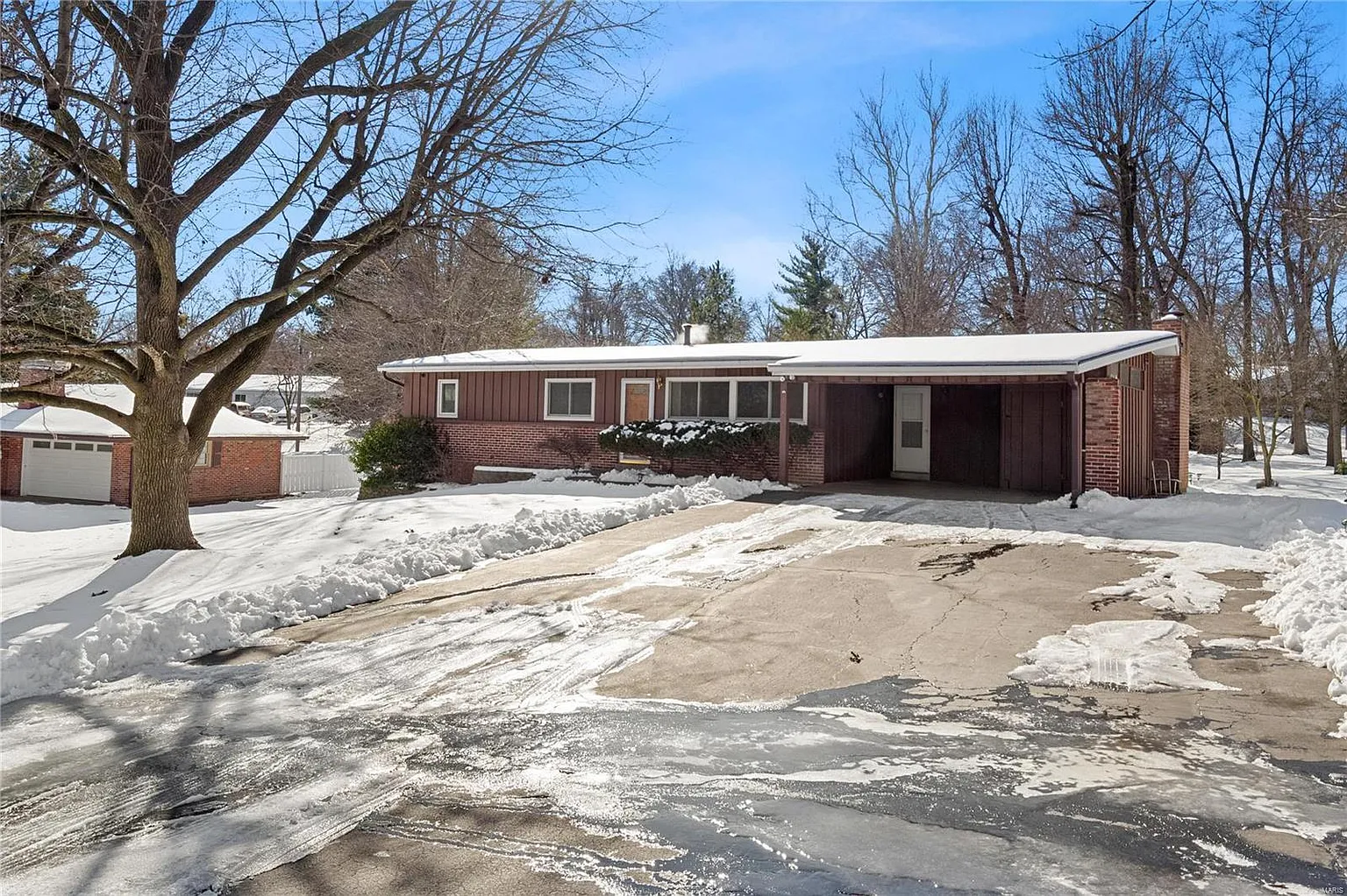 272 Geremma Dr photo 1