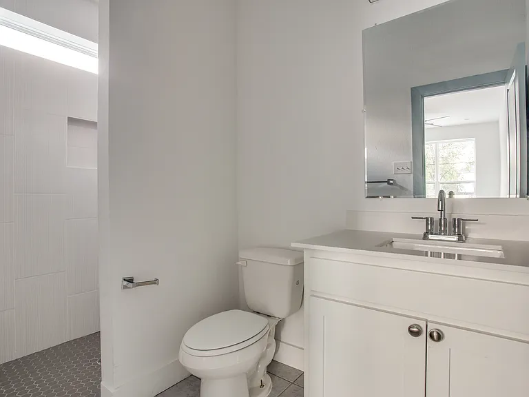 3218 Forest Park Blvd — Photo 12