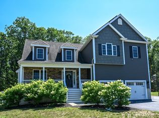 1 Debrah Ln, Millis, MA 02054