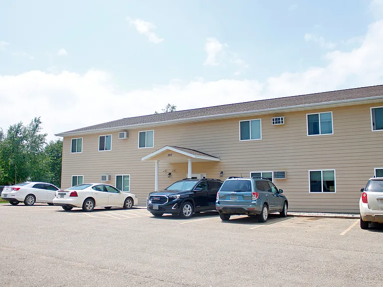 North Prairie Apartments — Photo 2