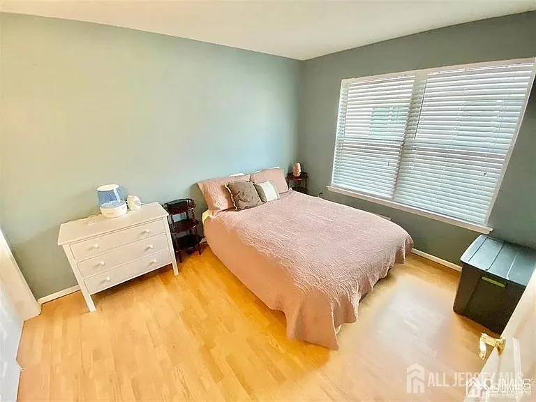 790 Harbortown Blvd — Photo 15