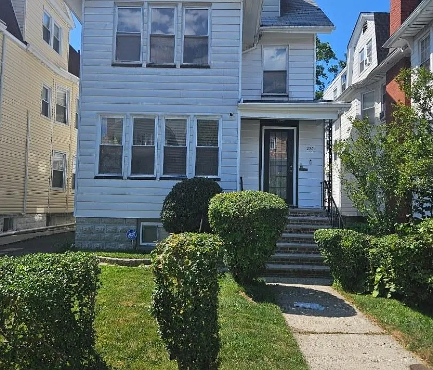 275 S Burnett St #2