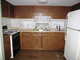 3rd image of 98 Inwood Ave Lot 44