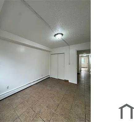 5611 Clover Pl #4R — Photo 1