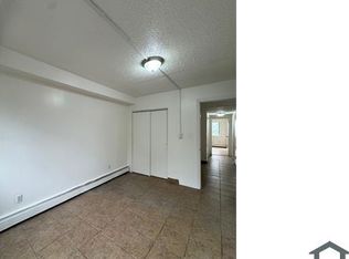 5611 Clover Pl APT 4R, Ridgewood, NY 11385