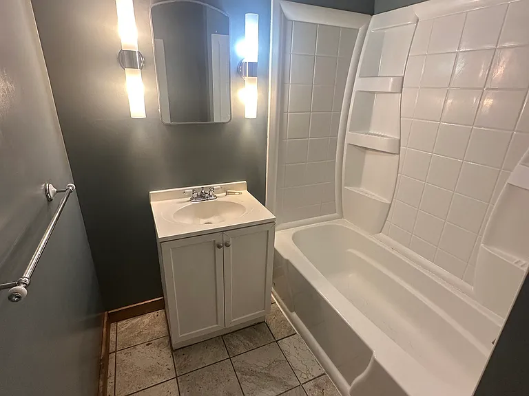 504 Federal St #2 — Photo 9