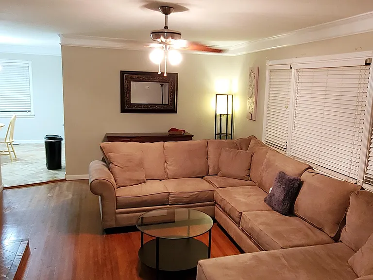 486 Ashburton Ave — Photo 6