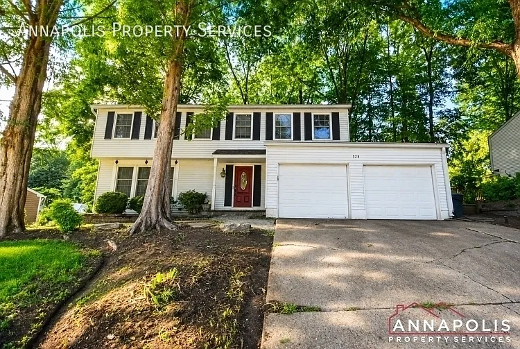 528 Bay Green Dr