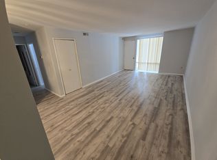 580 Wilson Bridge Dr #1, Oxon Hill, MD 20745