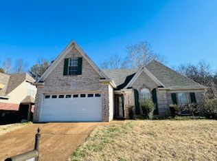 1284 Beaver Trail Dr, Cordova, TN 38016
