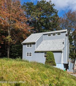 1439 Belgravia Dr, Tobyhanna, PA, 18466