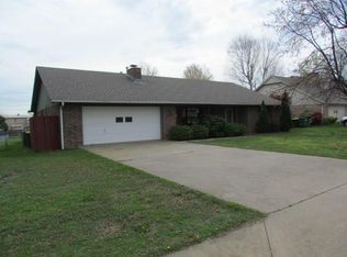 5558 Walden St, Lowell, AR 72745