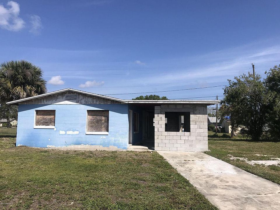 1st image of 3832 Tomlin Dr