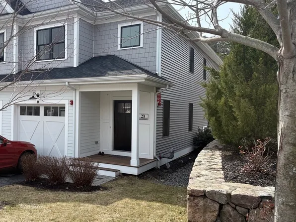 29 Southfield Ln Unit 29, Sherborn, MA 01770