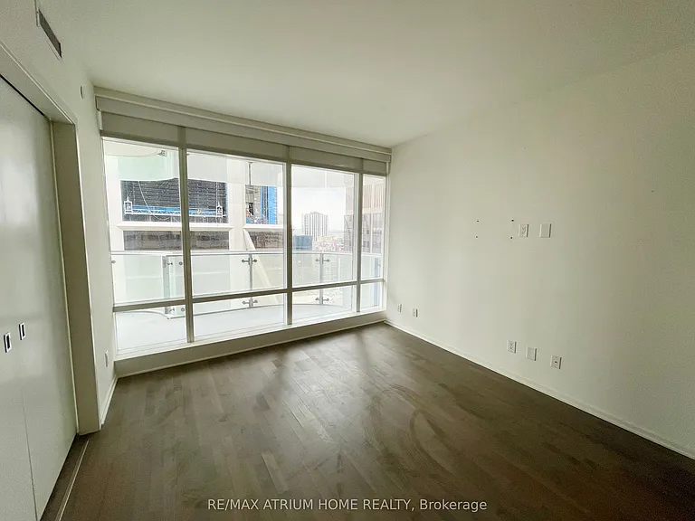 1 Bloor St E #1809 — Photo 14