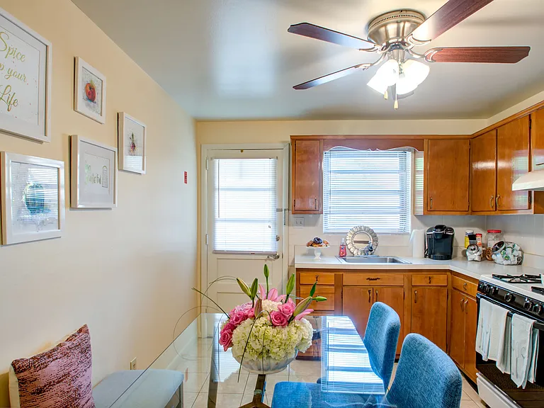 Brookview Manor Apartments, LLC — Photo 18