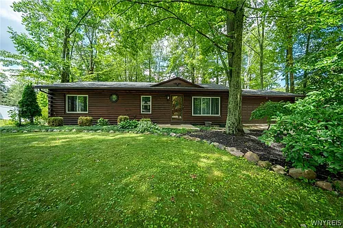 8376 Cobblestone Ct Photo 1 8376 Cobblestone Ct Photo 1