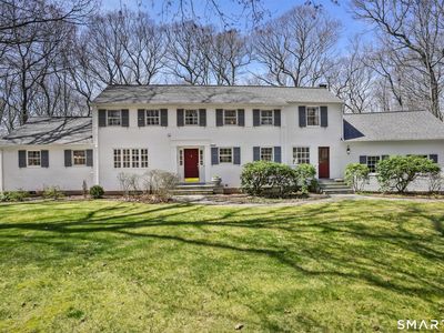 12 Sunset Circle, Woodbridge, CT, 06525