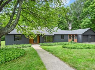 116 Day St, Granby, CT 06035