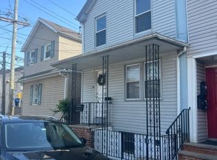 255 E Kinney St, Newark City, NJ 07105