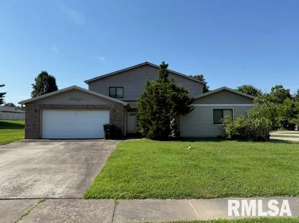 3105 W Sunset Dr, Carbondale, IL 62901