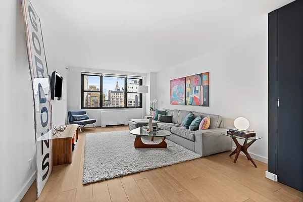 Sold by Compass | media 1