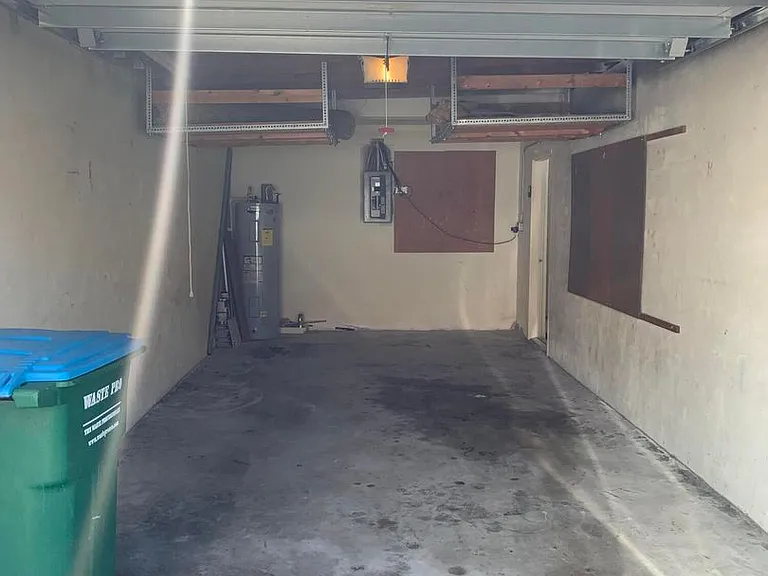 8721 Lantana Ct — Photo 13