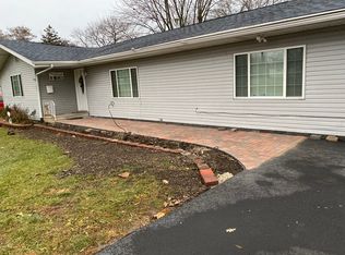 199 Sherry Ln, Joliet, IL 60433