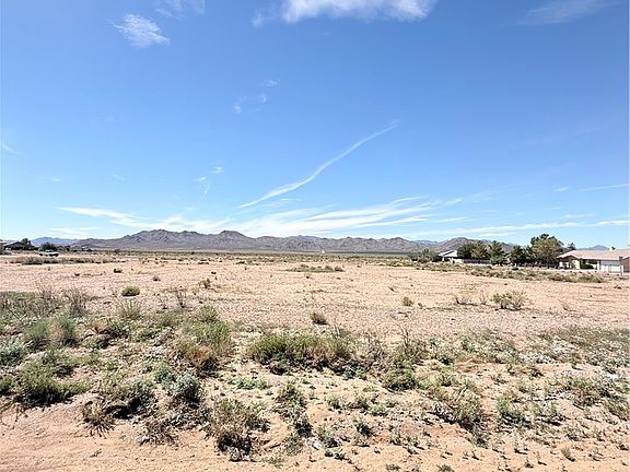 4th image of 7910 E Blazed Ridge Drive