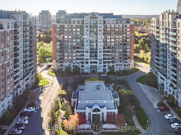 330 Red Maple Rd #205, Richmond Hill, ON L4C 0T6