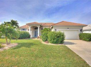 2640 SE 19th Pl, Cape Coral, FL 33904