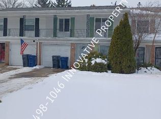 3844 Park Forest Dr, Flint, MI 48507