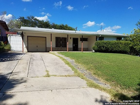3rd image of 3911 Portsmouth Dr