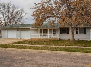 3423 Cypress Ct, Rapid City, SD 57701