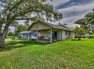 2439 Fm 50, Brenham, TX 77833