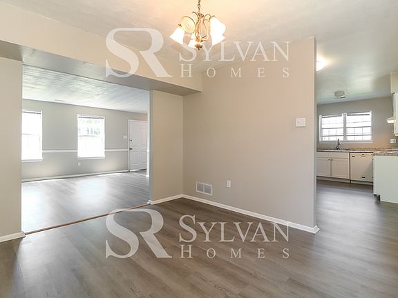 5th image of 325 Winterberry Dr