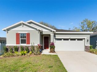 5315 Meadow Song Dr, Okahumpka, FL 34762