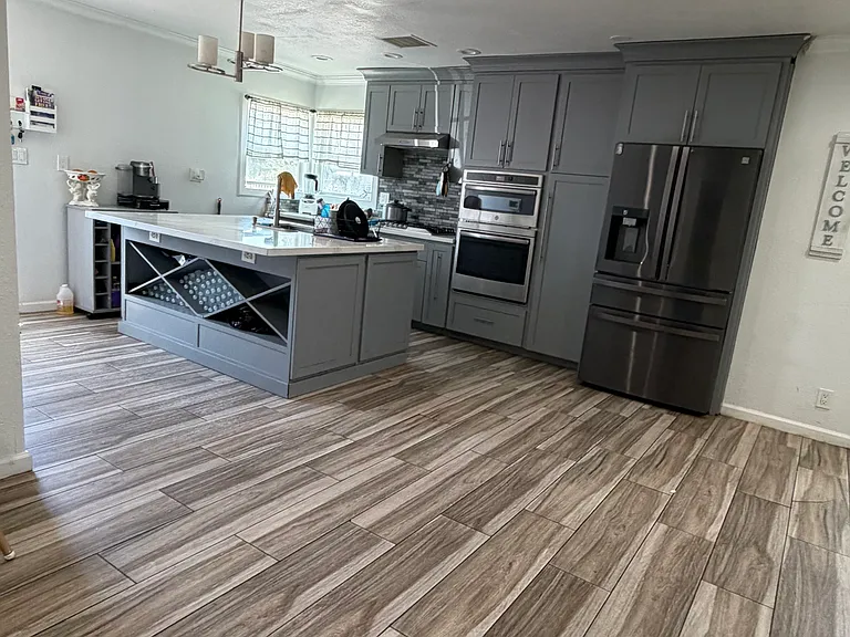 12808 S Butler Ave — Photo 10