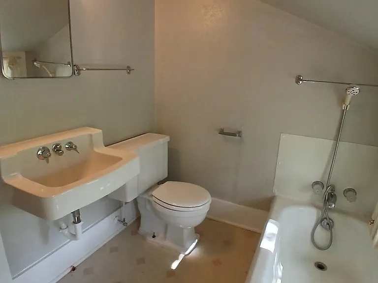 1227 Fulton St #2 — Photo 7